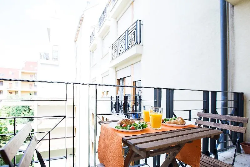 بودابست Urban Apartments Gozsdu 3*,