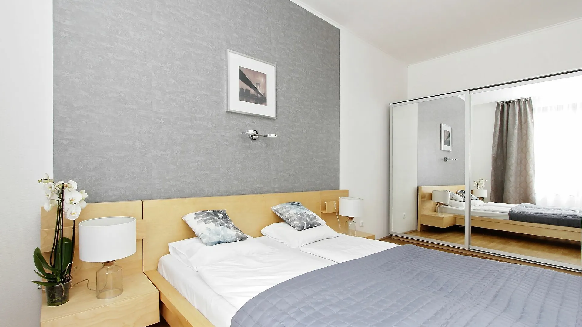بودابست Urban Apartments Gozsdu 3*,